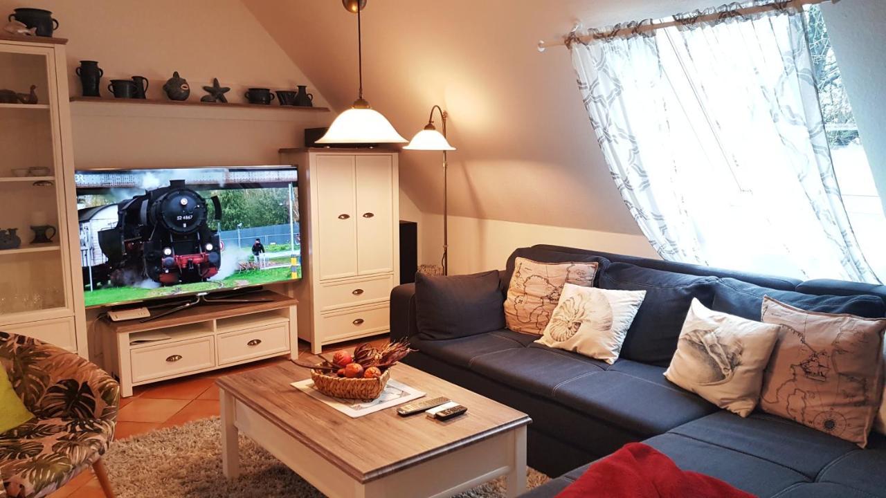 Ferienwohnung 5 Im Haus Am See ゼリン エクステリア 写真